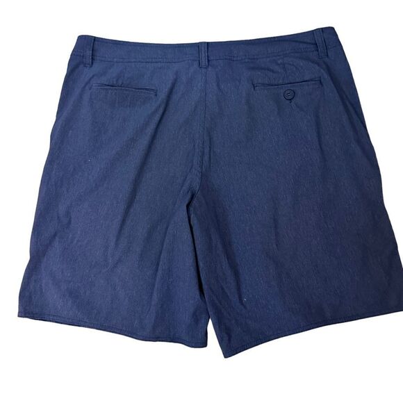 Patagonia ~ Mens Blue Shorts ~size 40 ~ small imperfection on front hemline - Picture 2 of 10